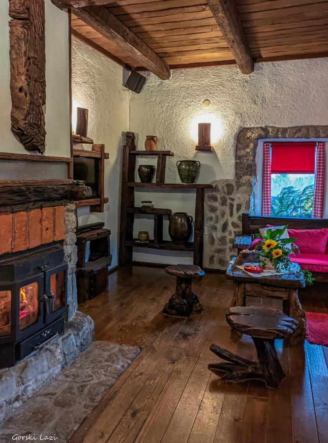 Holiday Home Gorski Lazi Tršće エクステリア 写真